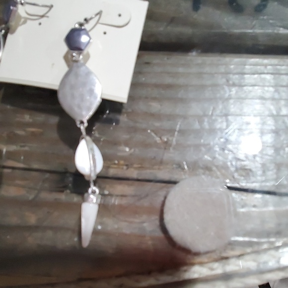 Lucky brand earrings - Picture 2 of 2